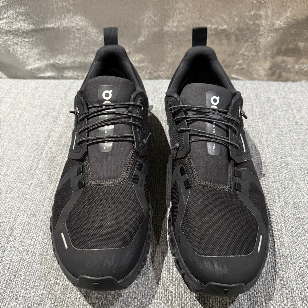 Women’s On Cloud 6 Running Shoes